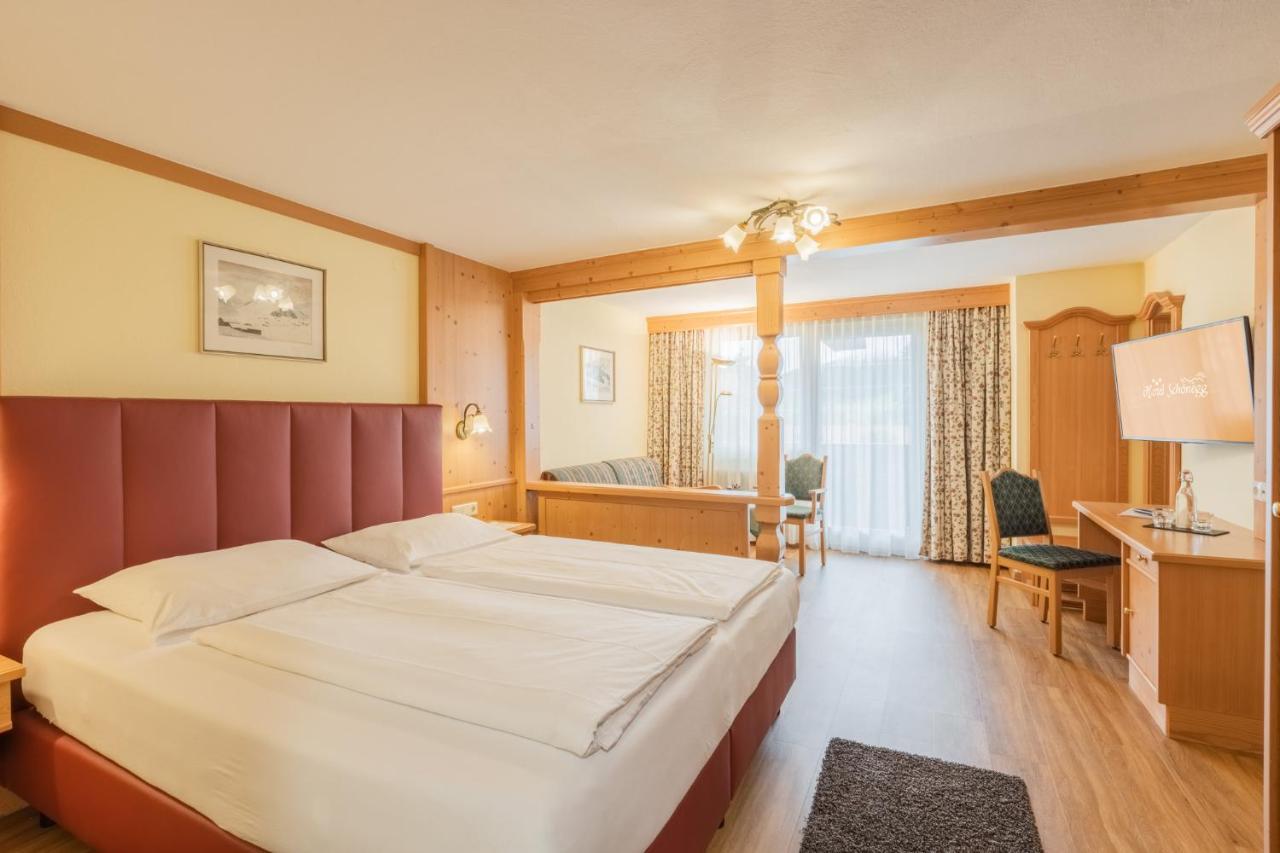 Hotel Schoenegg Seefeld in Tirol Exterior photo