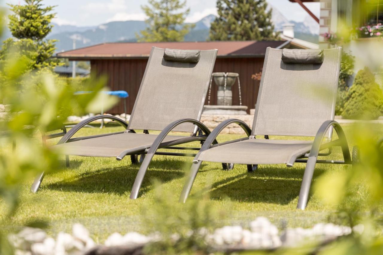 Hotel Schoenegg Seefeld in Tirol Exterior photo