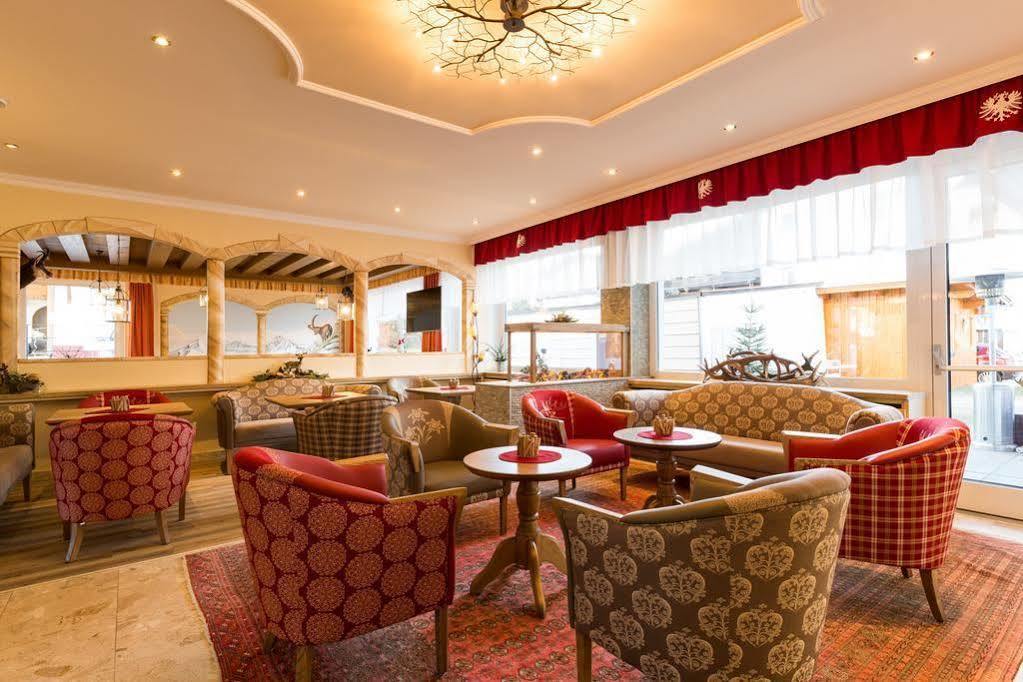 Hotel Schoenegg Seefeld in Tirol Exterior photo